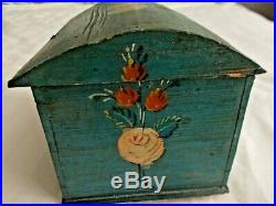 AAFA Primitive Painted Box Antique Folk Art Paint Decorated Dome Small American