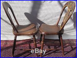 Antique Folk Art Paint Decorated Ohio River Valley Set Of Four Windsor Chairs