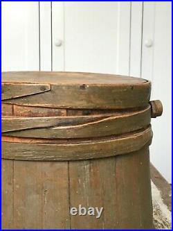 Early Aafa Antique Folk Art Wood Firkin Original Sage Green Paint Pantry Box