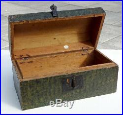 Miniature ANTIQUE Americana FOLK ART Wood GREEN PAINT Painted Document Box