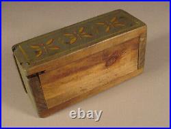 New England Pine Paint Decorated Slide Lid Box or Trinket Document Box Folk Art