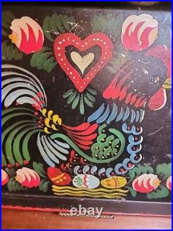 OOAK Tole Painting on Tray by Maggie Hartnett of New Orleans, Folk Art Hen & Egg
